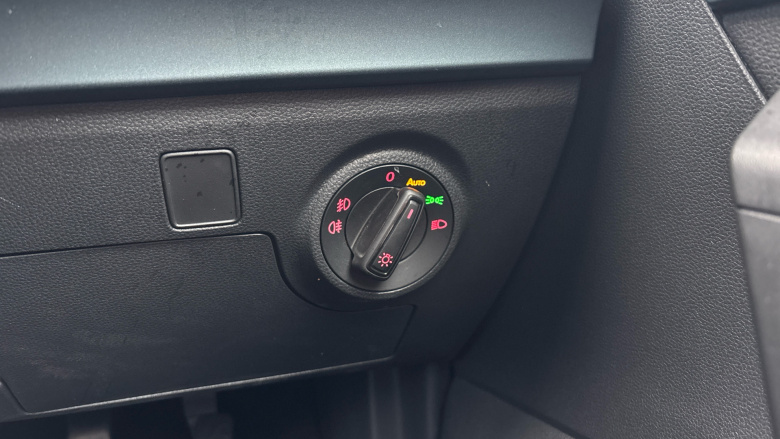 SEAT Arona 1.0 TSI 110 XPERIENCE Lux 5dr Petrol Hatchback